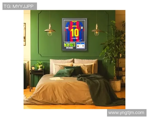 足球明星签名球衣装饰墙面打造个性化家居空间的创意设计